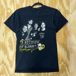 Vintage y2k 5 seconds of summer boy band 2010s 5sos t-shirt